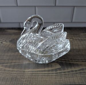 Vintage Lead Crystal Swan figurine Trinket Dish collectible